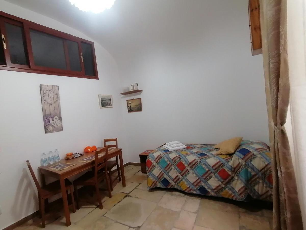 Home Sweet Home Rooms Bari Exteriör bild