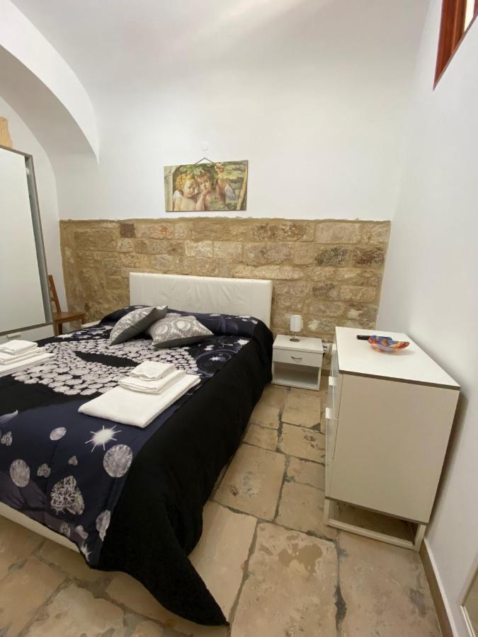 Home Sweet Home Rooms Bari Exteriör bild