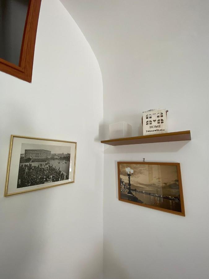 Home Sweet Home Rooms Bari Exteriör bild